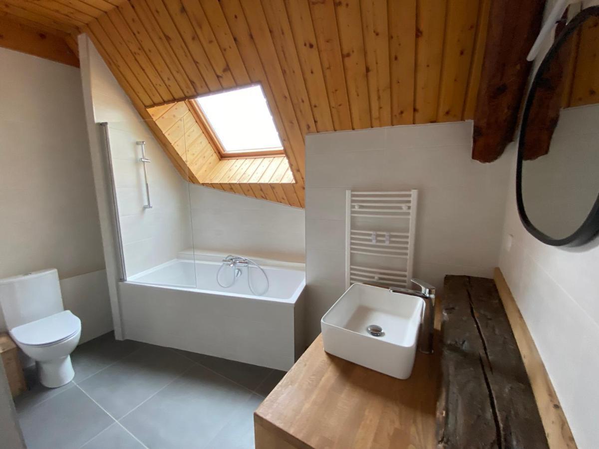 Bed and Breakfast La Taniere Вожані Екстер'єр фото
